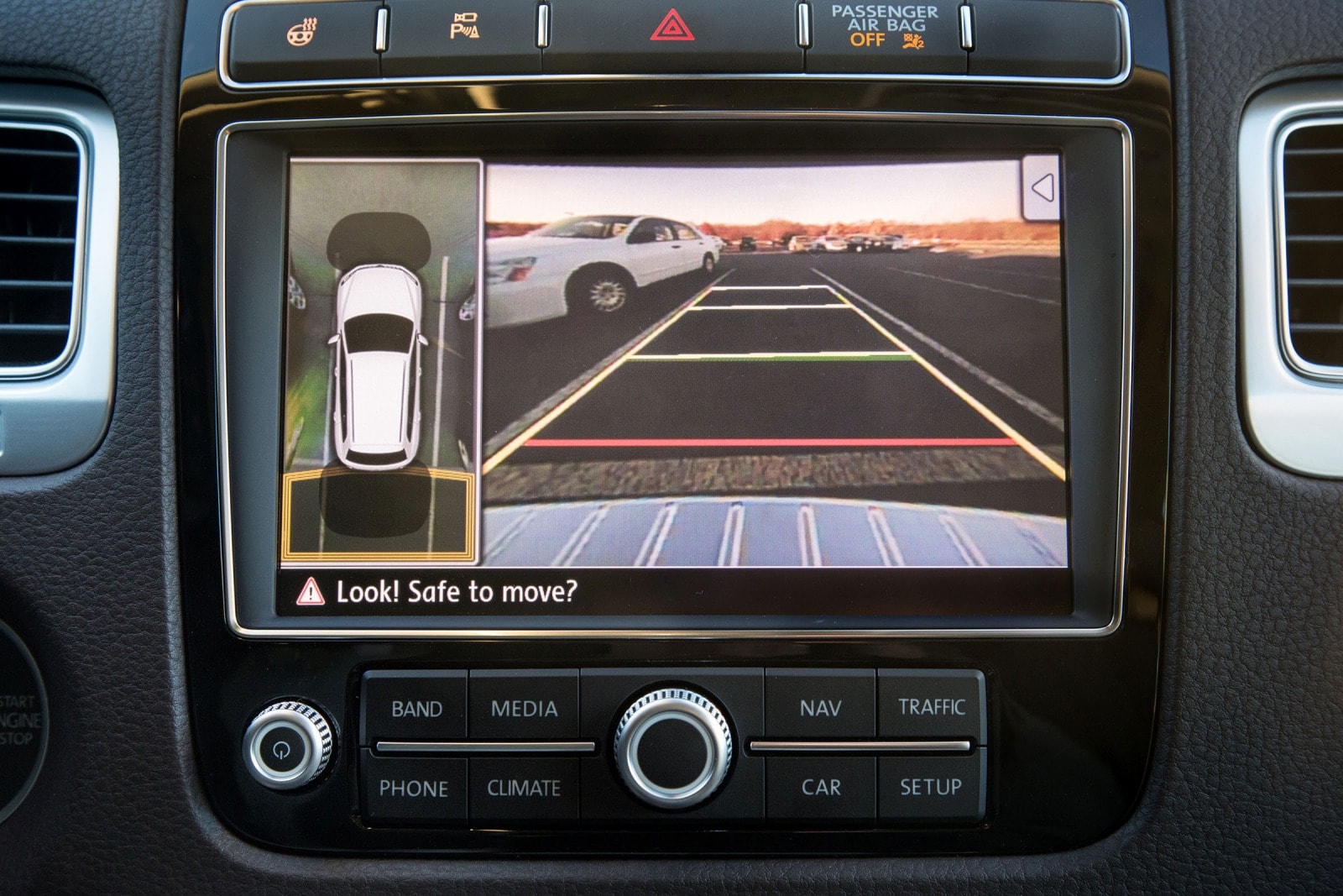 2015 Volkswagen Touareg interior DETAIL