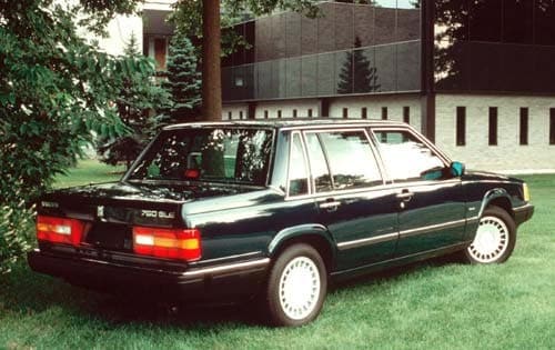 1990 Volvo 760 4 Dr GLE Sedan