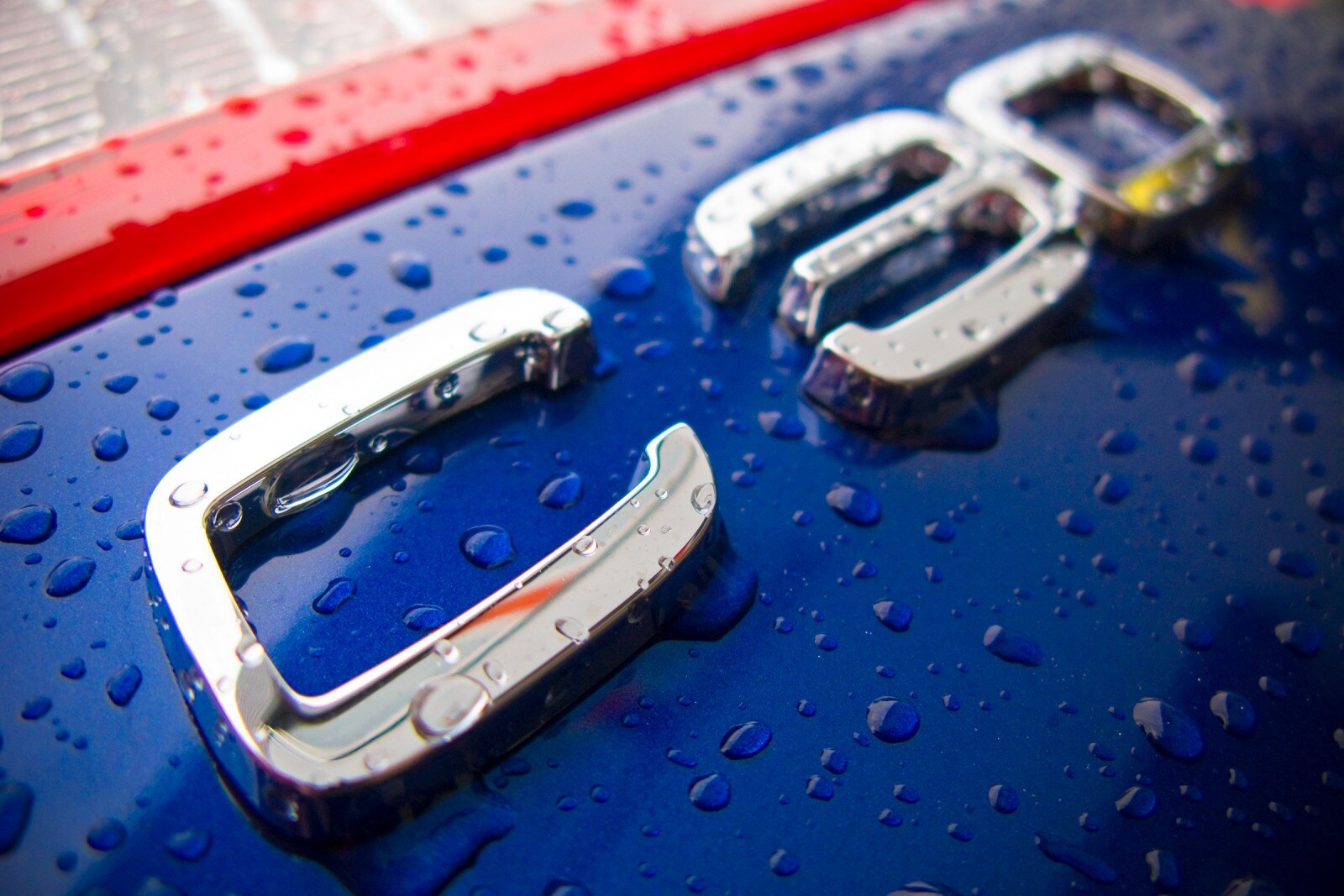 2010 Volvo C30 exterior RBDG