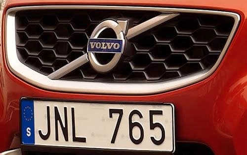 2011 Volvo C30 front safety FBDG