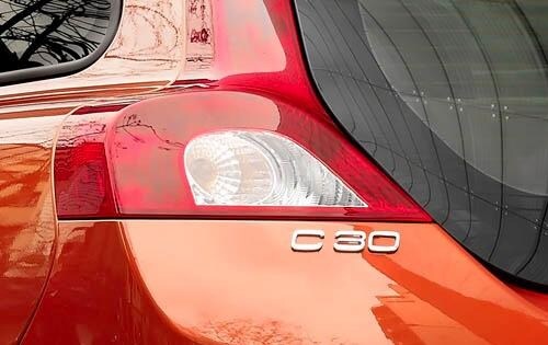 2012 Volvo C30 front safety FBDG