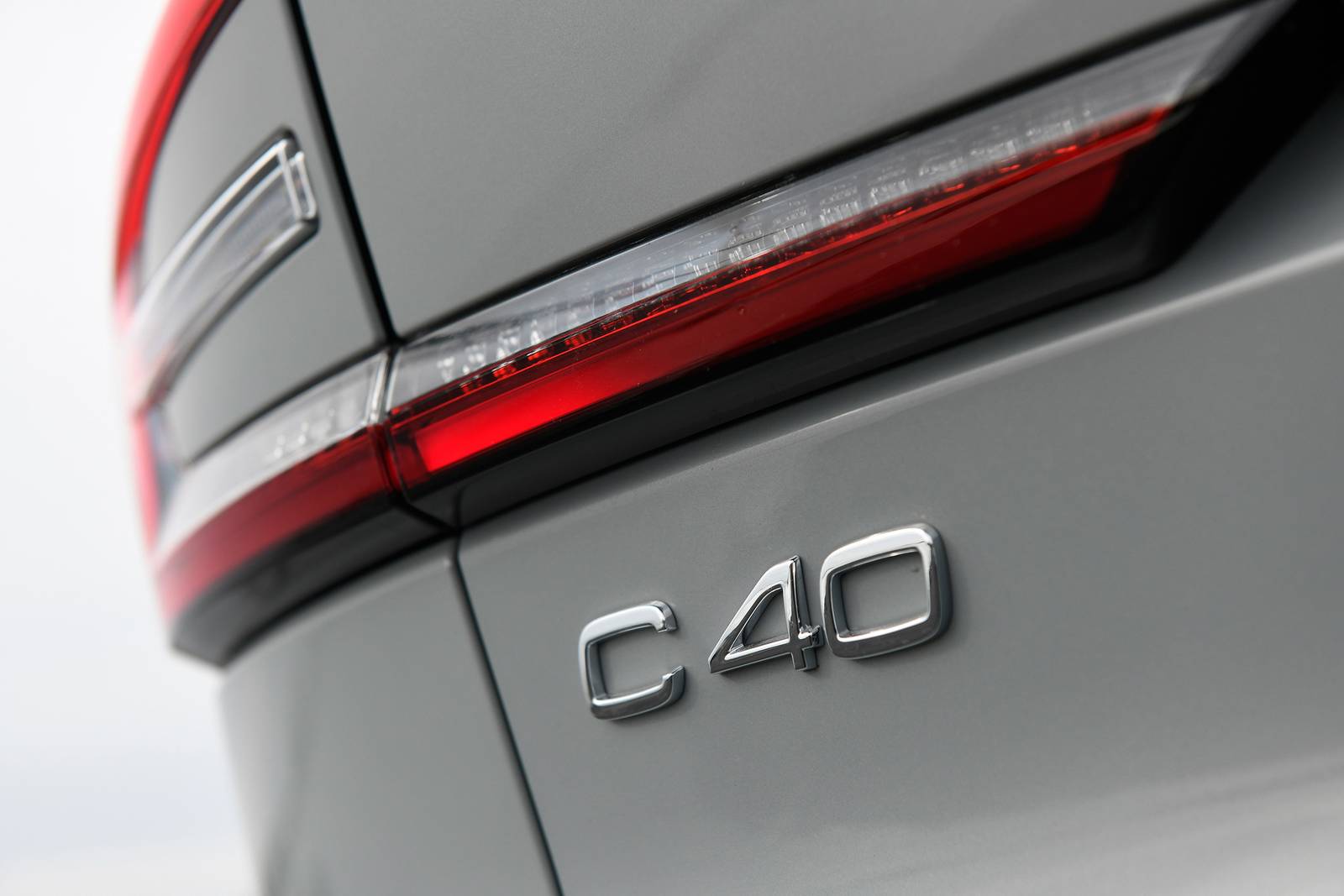 2024 Volvo C40 Recharge exterior RBDG