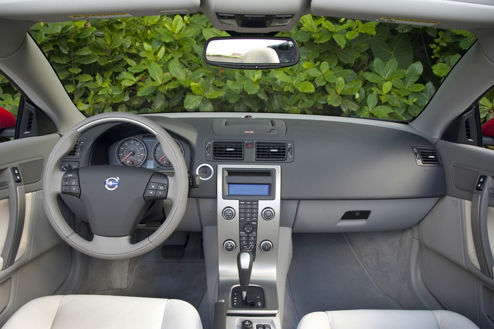 2008 Volvo C70 interior D