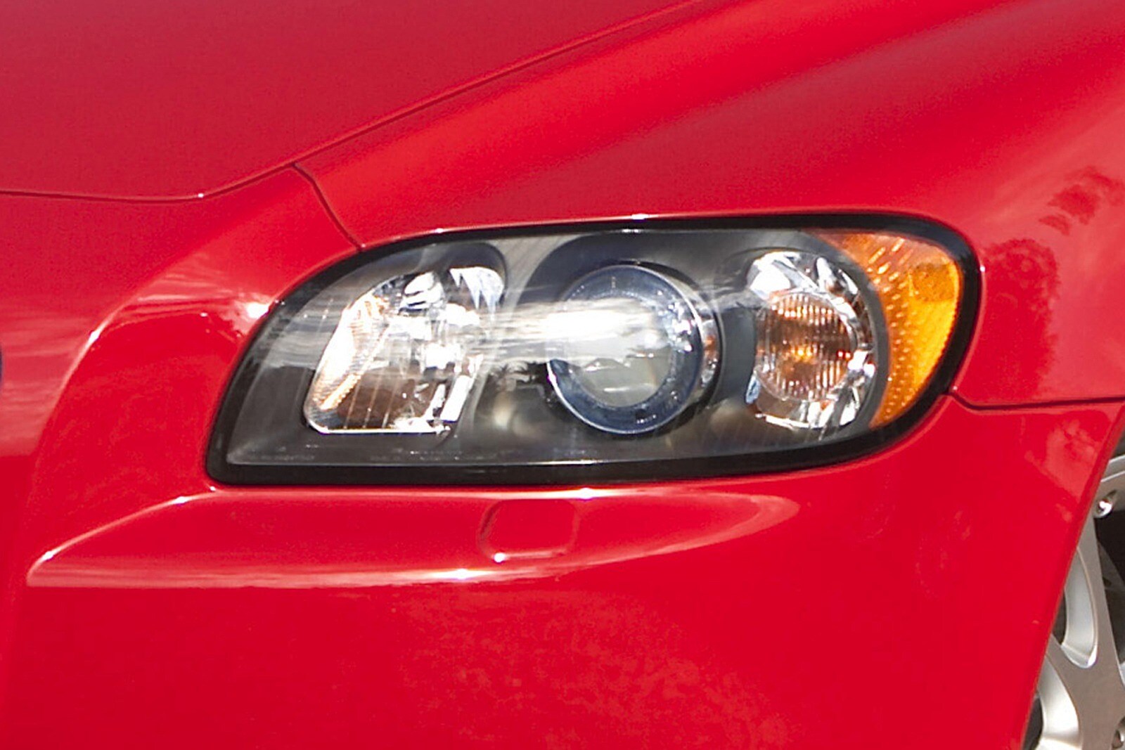 2008 Volvo C70 exterior EDETAIL