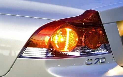 2010 Volvo C70 exterior FBDG