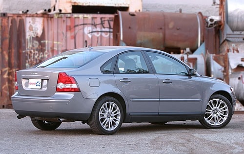 2005 Volvo S40 T5 AWD 4dr Sedan