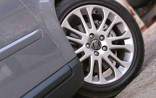 2005 Volvo S40 exterior W