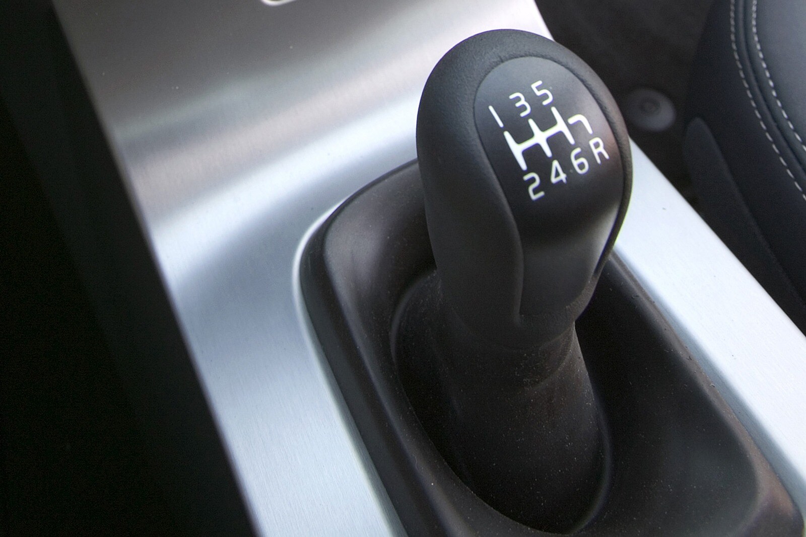 2007 Volvo S40 front safety SHF