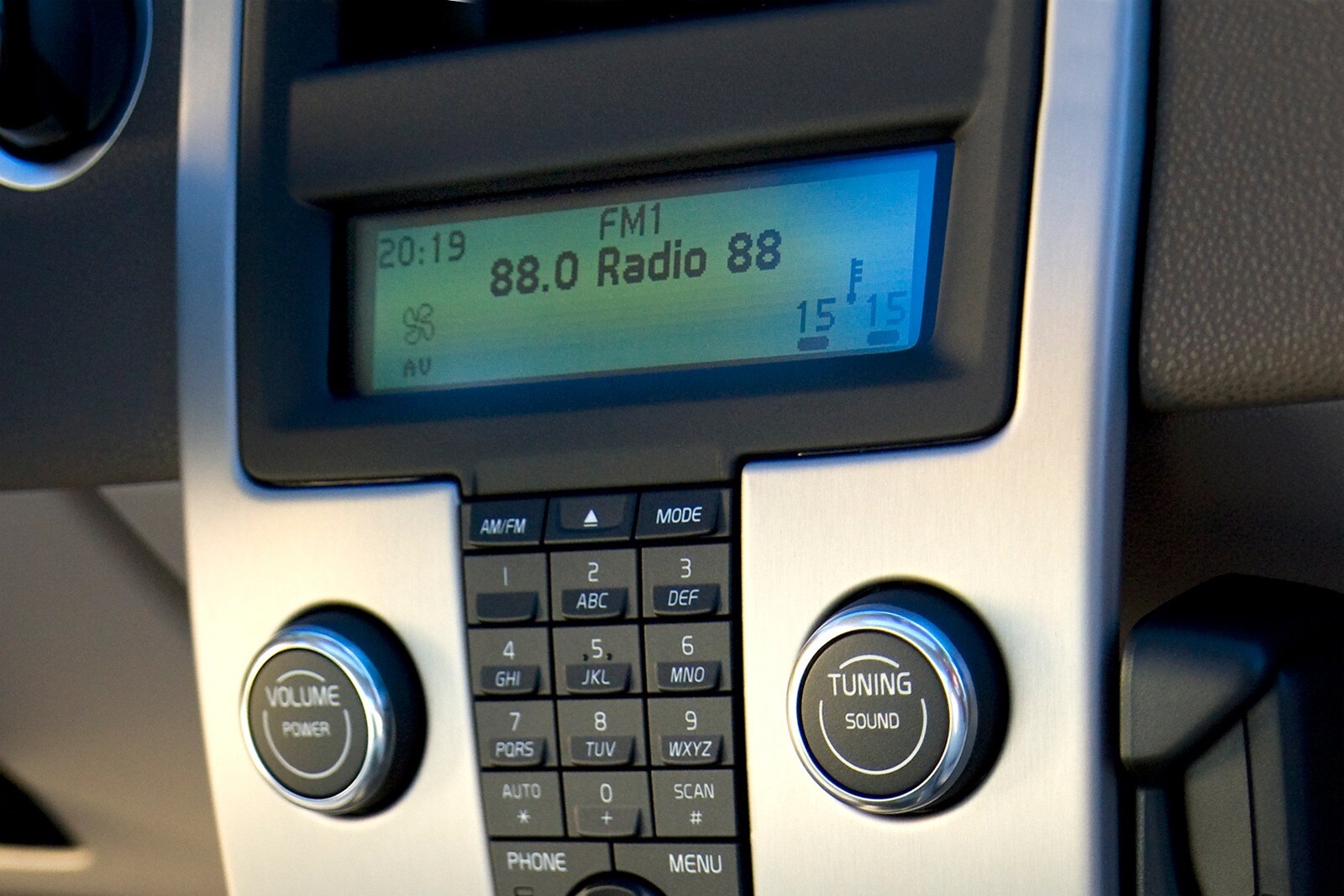 2008 Volvo S40 interior CC