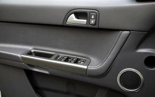 2010 Volvo S40 interior DETAIL