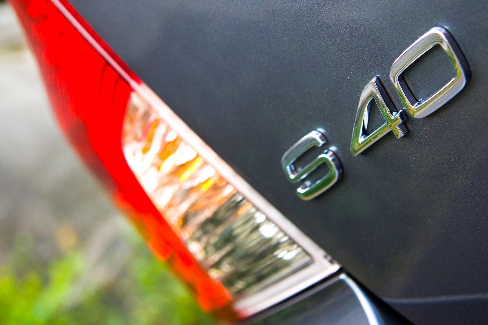 2010 Volvo S40 — OEM photo 5