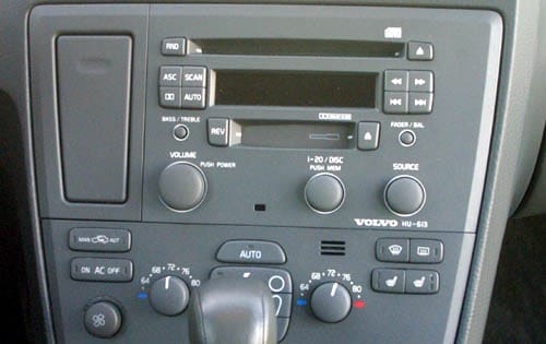 2001 Volvo S60 interior CC