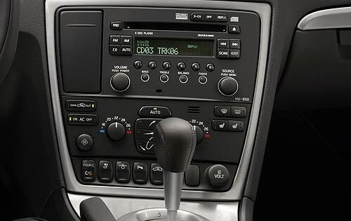 2008 Volvo S60 interior CC