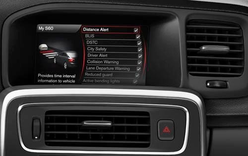 2011 Volvo S60 interior CC