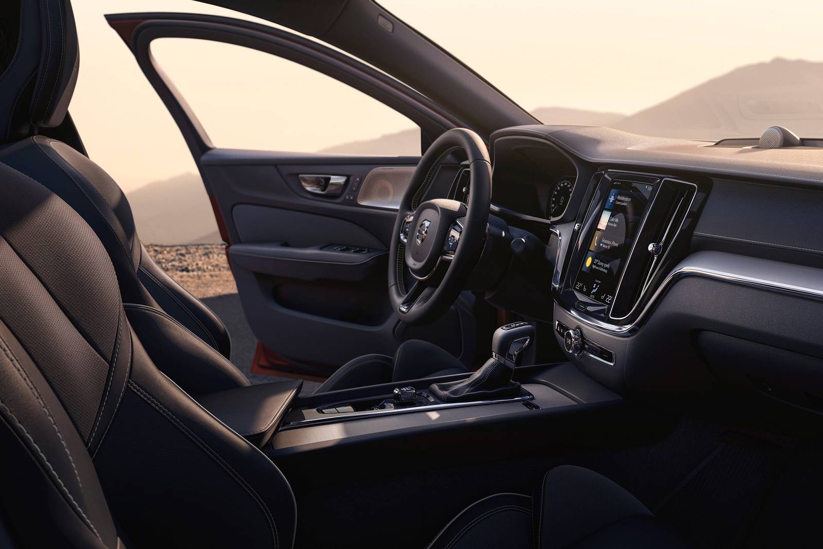 2019 Volvo S60 interior I