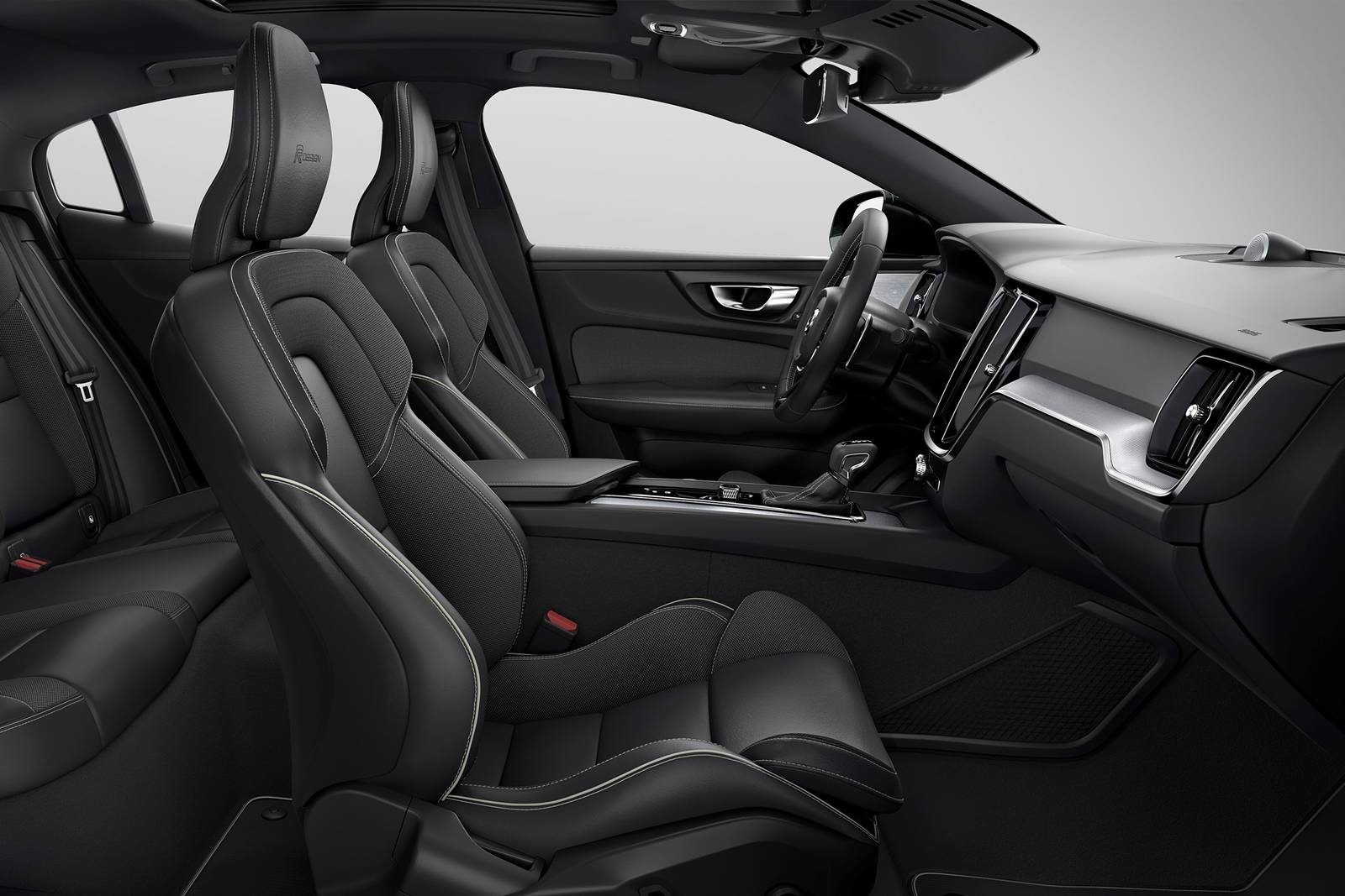 2019 Volvo S60 interior I