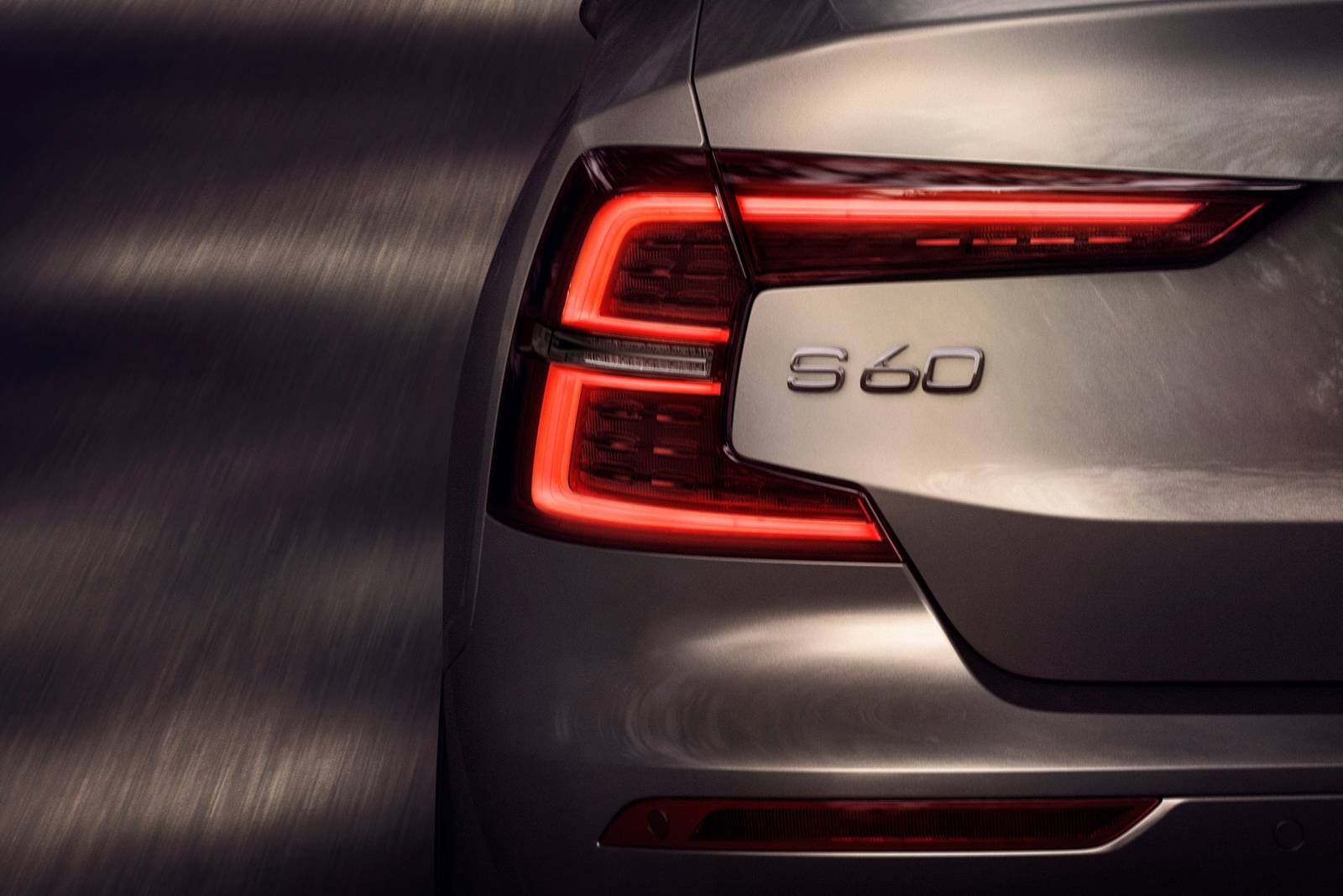 2021 Volvo S60 exterior RBDG