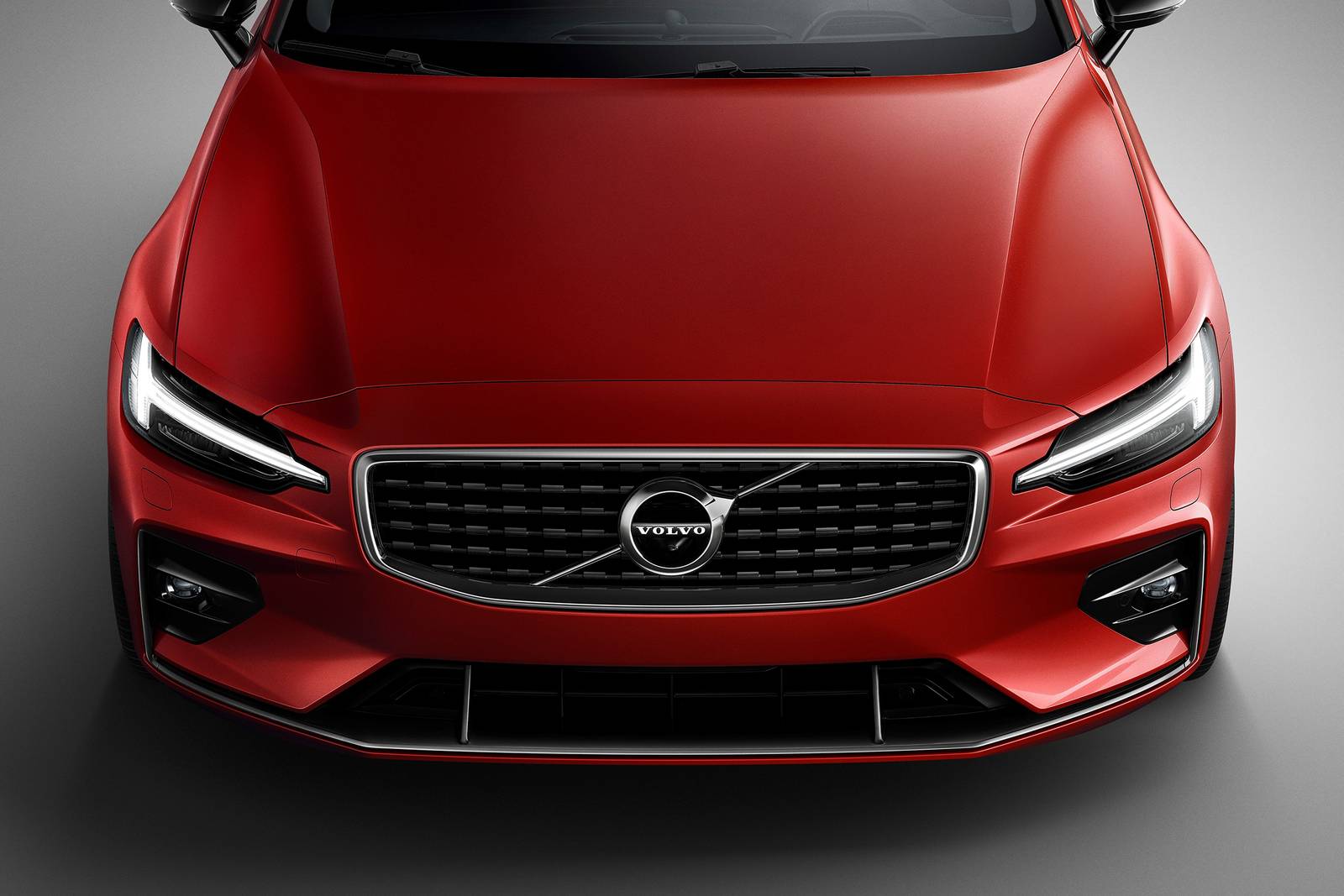 2022 Volvo S60 exterior FBDG