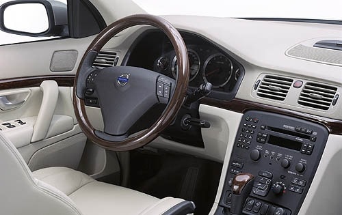 2006 Volvo S80 interior D