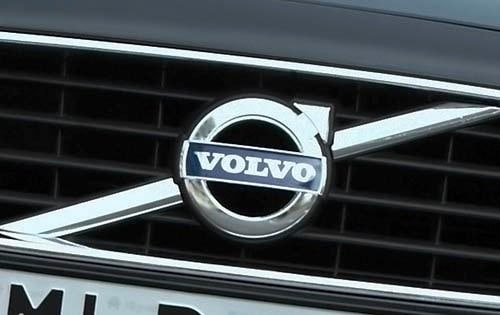 2010 Volvo S80 exterior FBDG