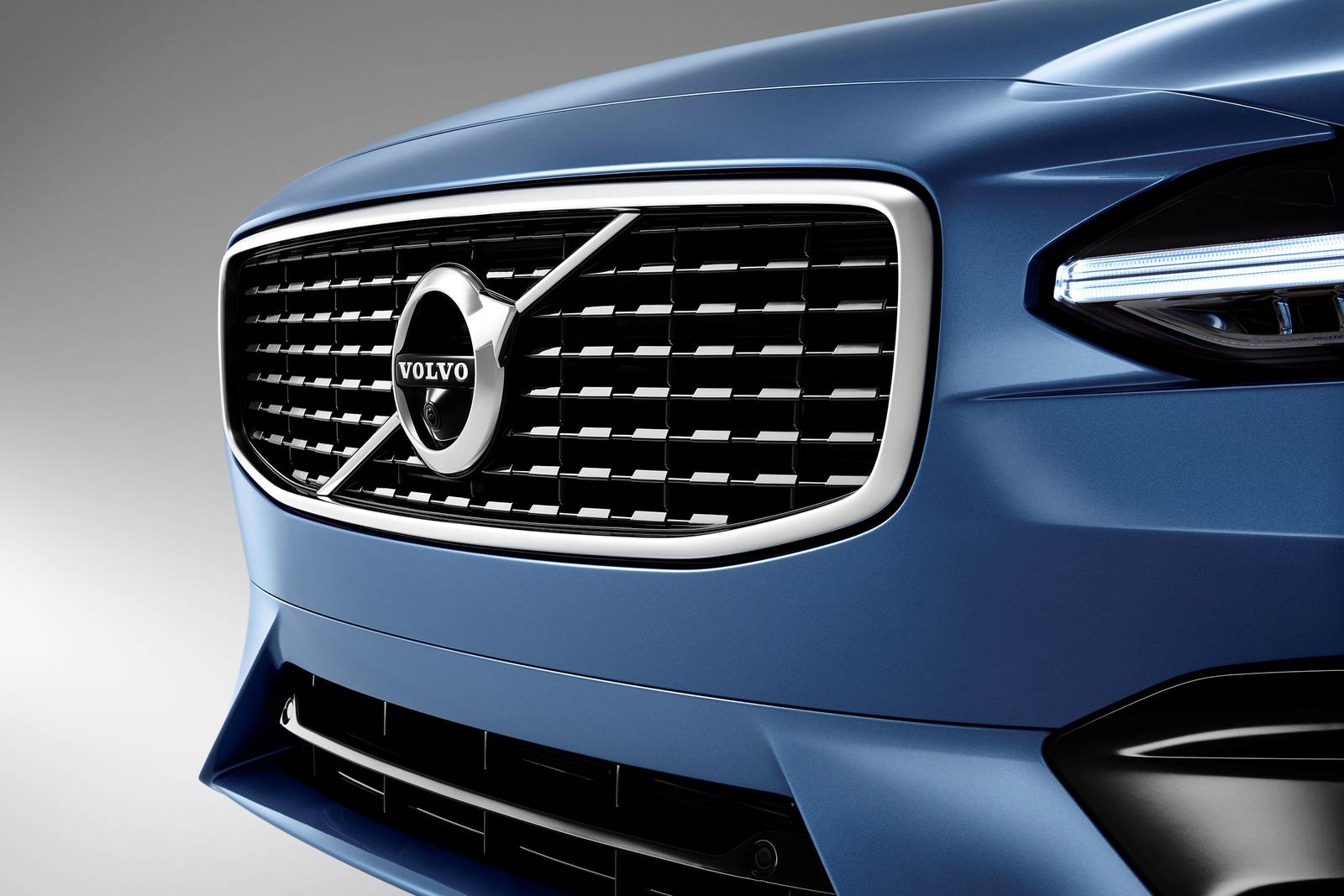 2020 Volvo S90 — OEM photo 4