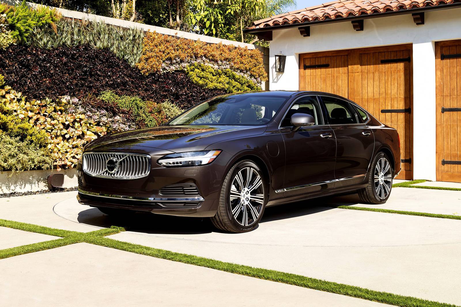 2022 Volvo S90