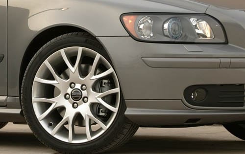 2005 Volvo V50 — OEM photo 5