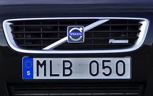 2010 Volvo V50 — OEM photo 4