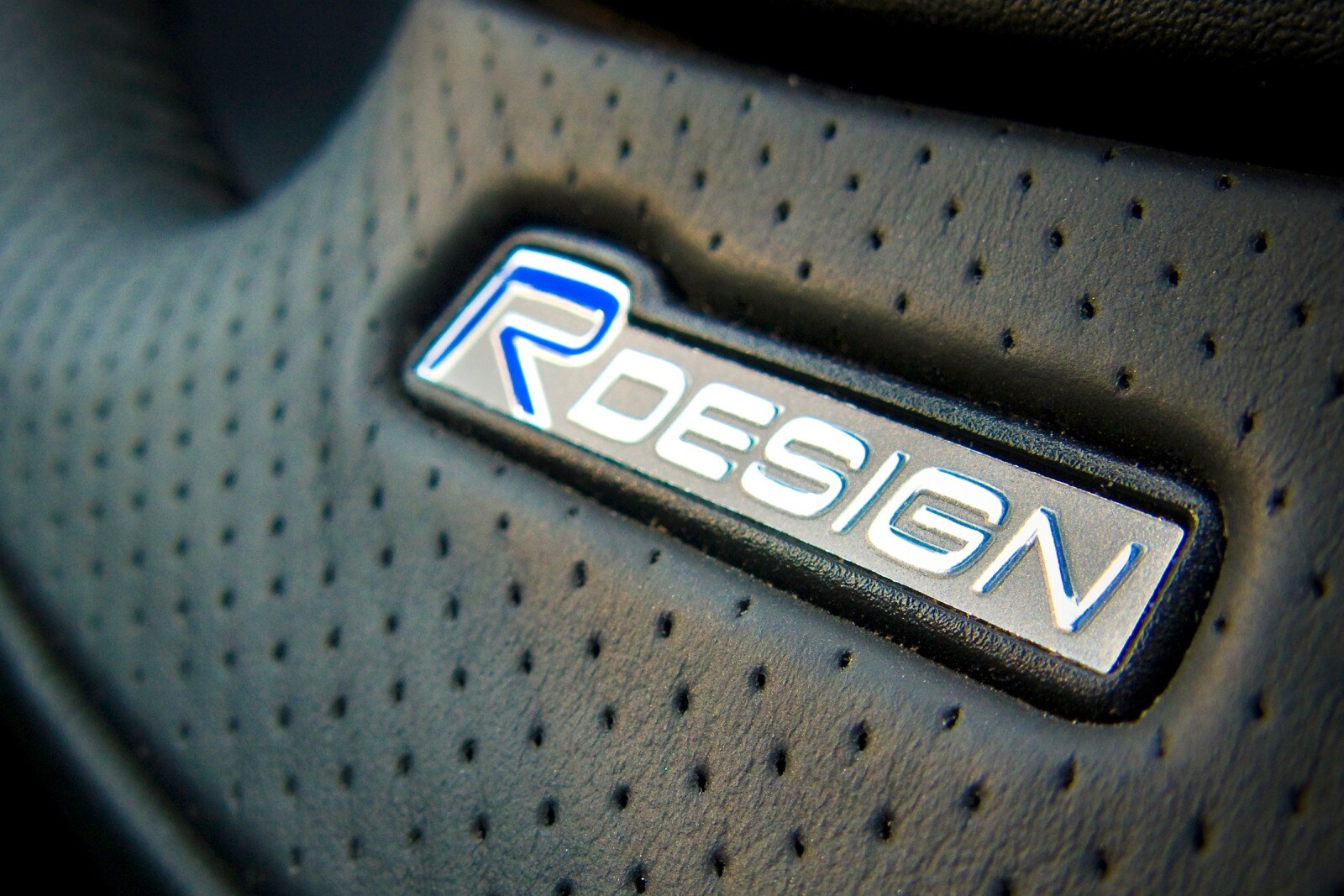 2010 Volvo V50 interior DETAIL