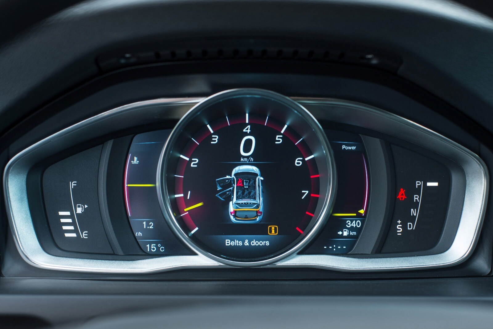 2018 Volvo V60 interior G