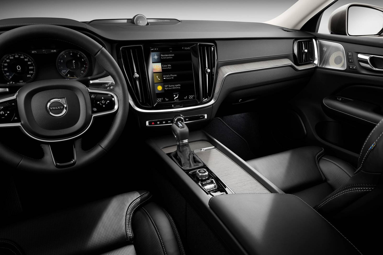 2022 Volvo V60 interior D