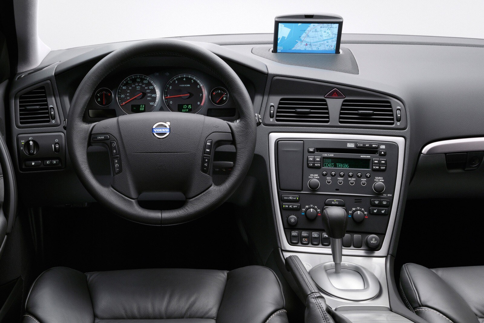 2007 Volvo V70 interior D