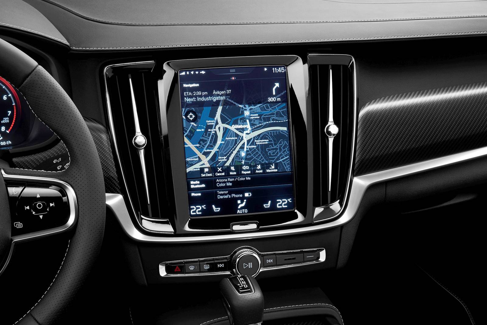 2018 Volvo V90 interior CC