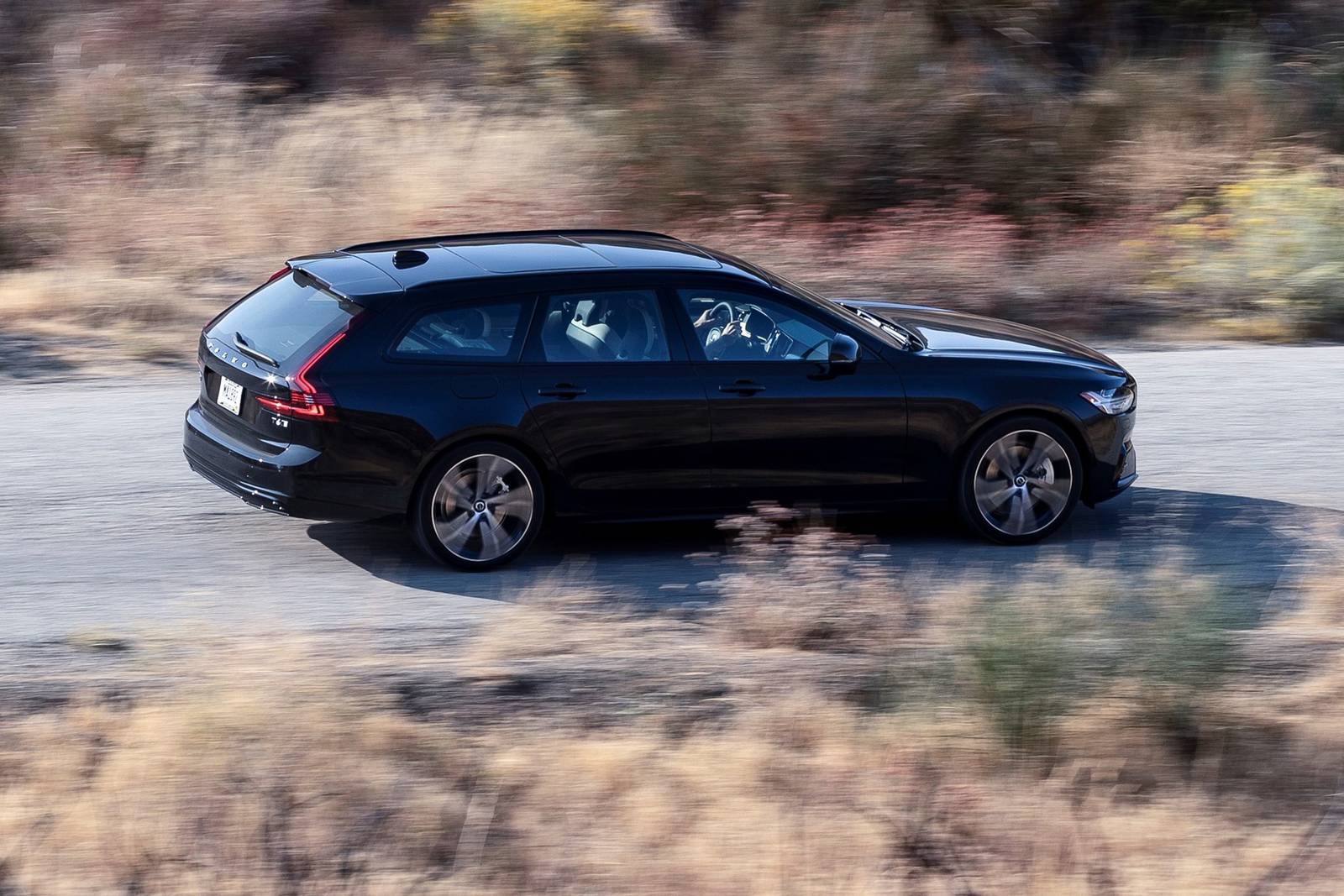 2021 Volvo V90 exterior S