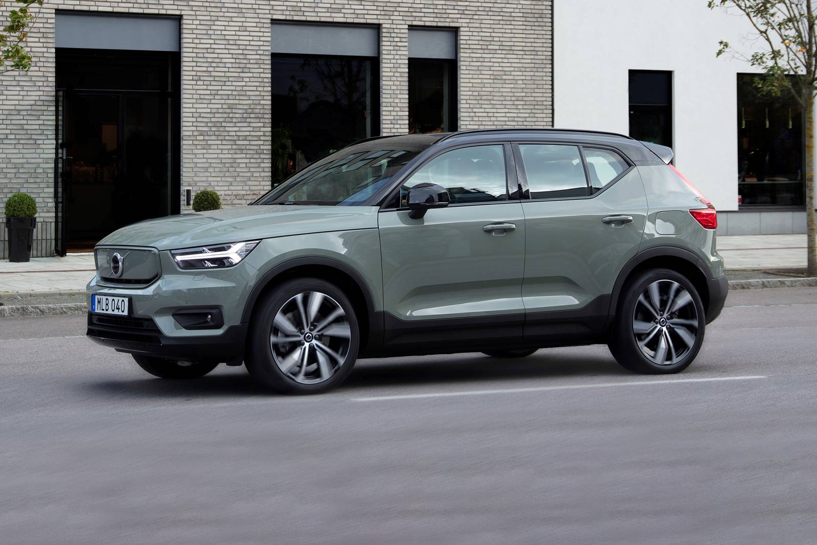 2021 Volvo Xc40 exterior F