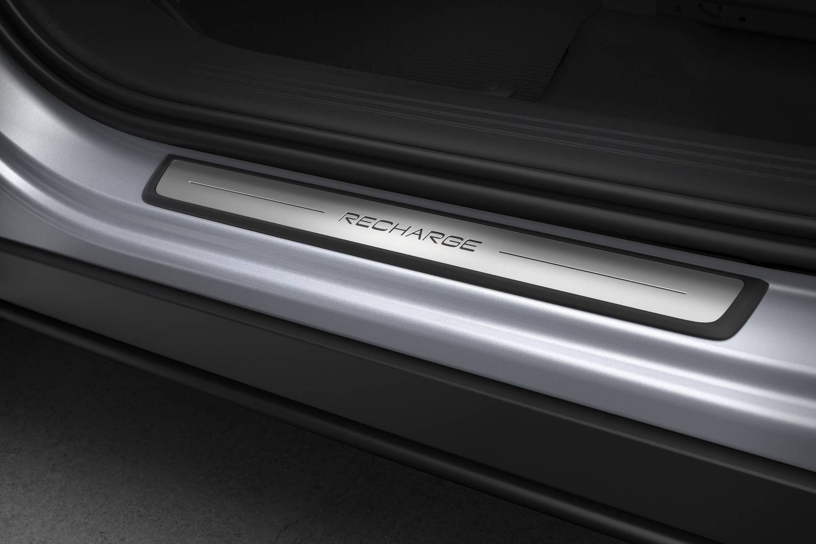 2022 Volvo XC40 Recharge interior DETAIL