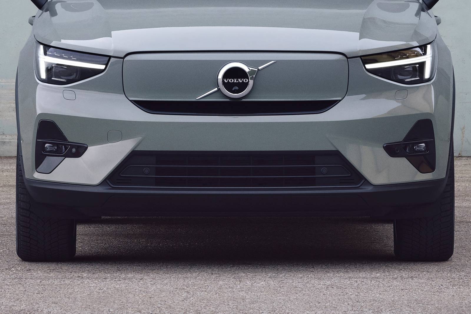 2023 Volvo Xc40 exterior FBDG