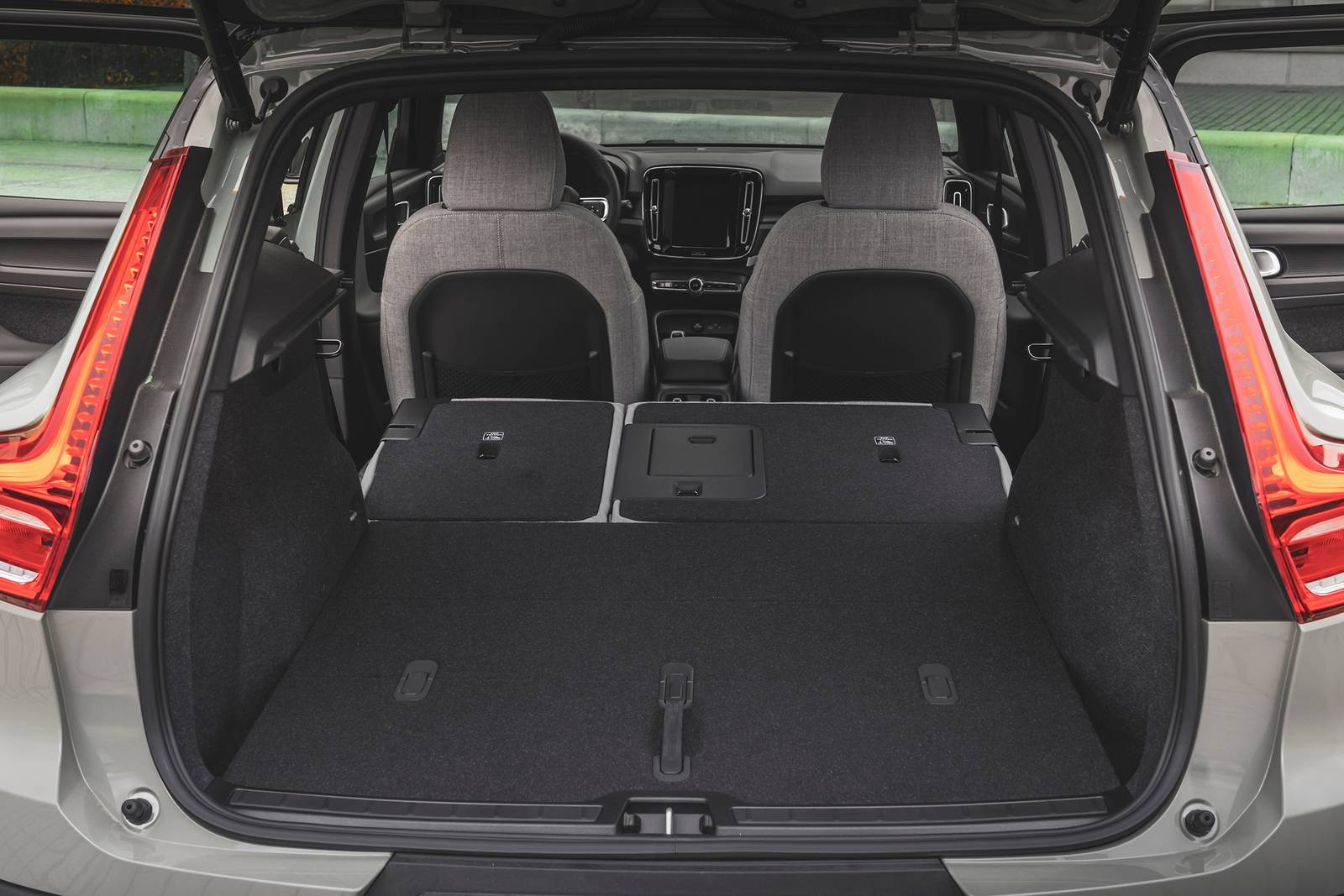 2024 Volvo Xc40 interior RSD