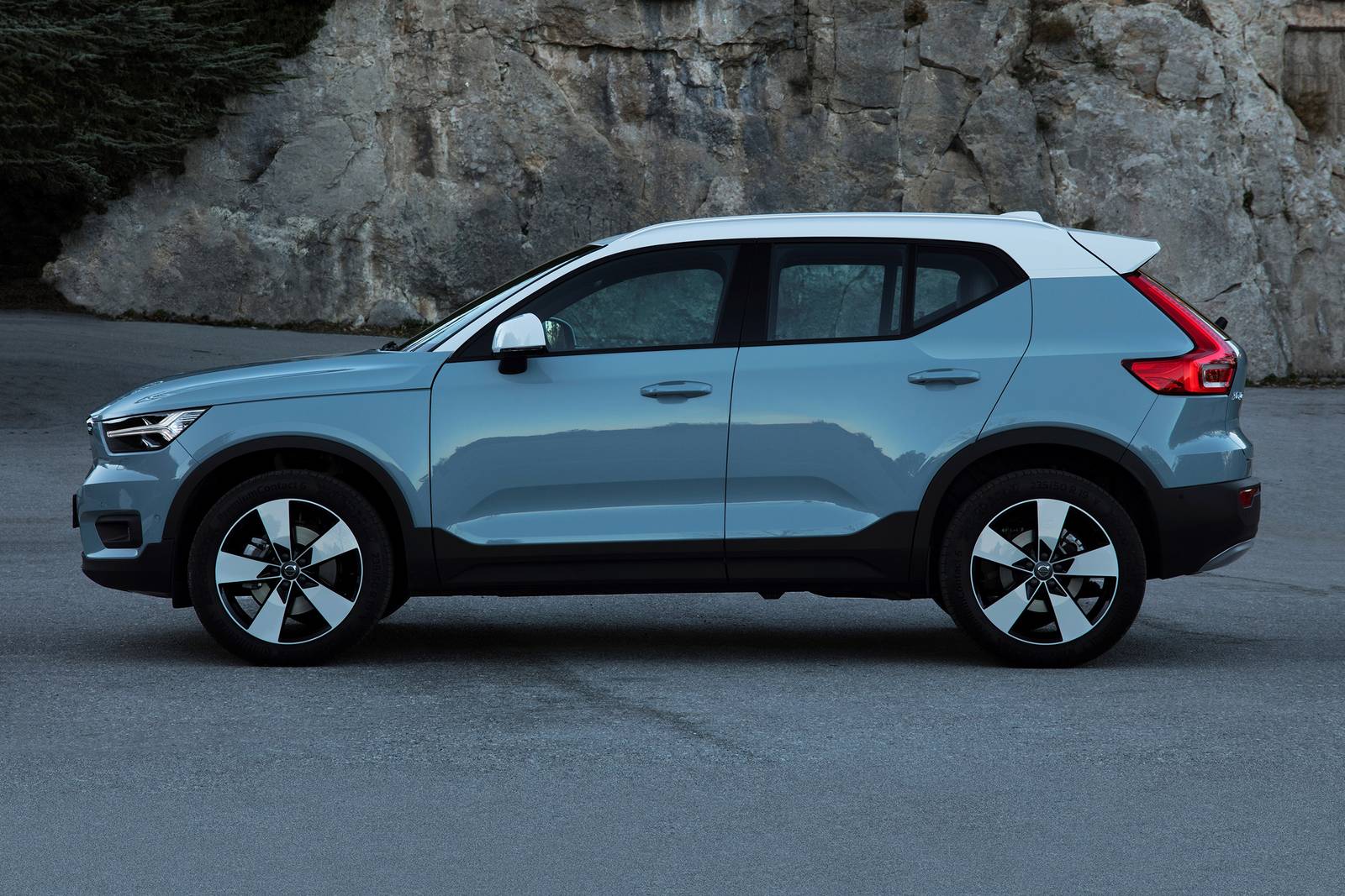 2019 Volvo Xc40 exterior S