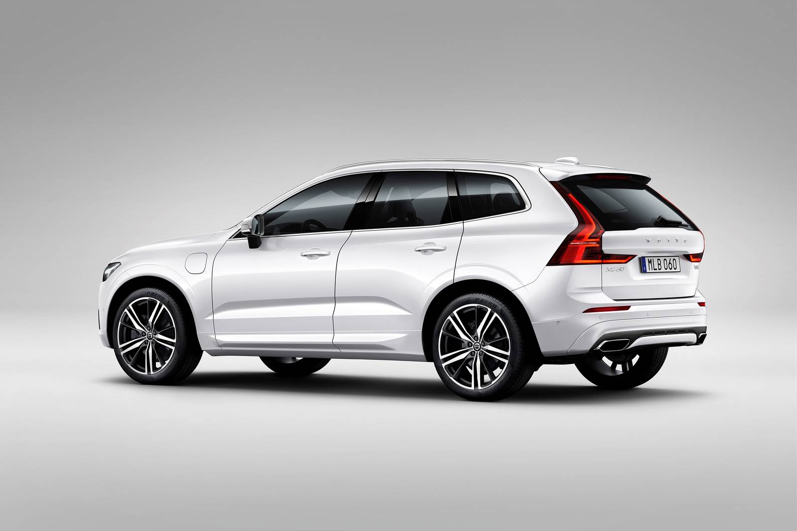 2018 Volvo Xc60 exterior FQ