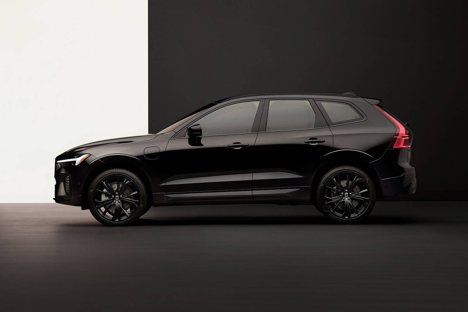 2024 Volvo Xc60 exterior S