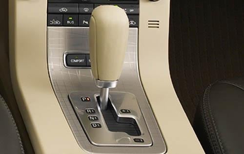 2008 Volvo XC70 interior CC