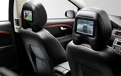 2008 Volvo XC70 interior RI
