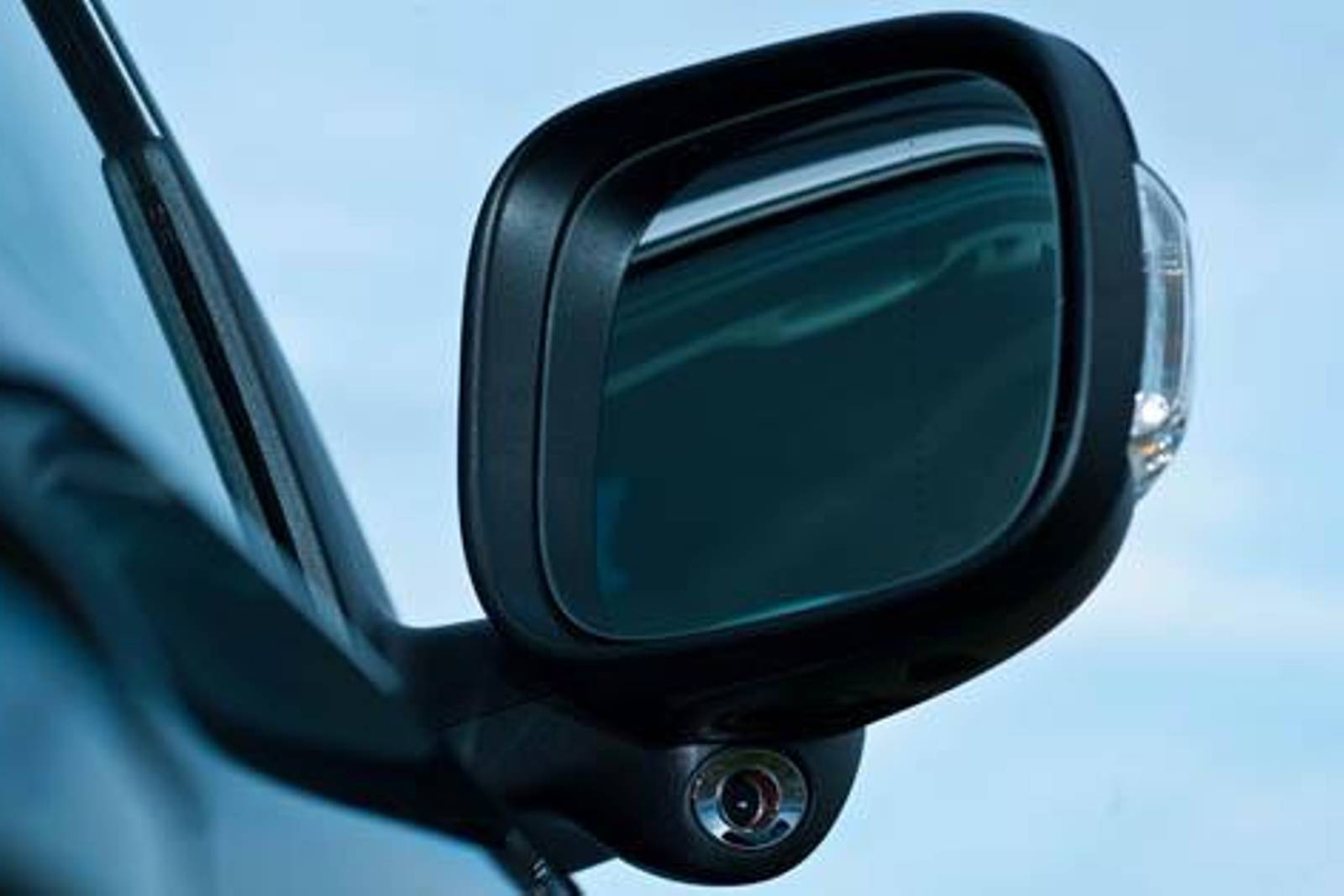 2011 Volvo XC90 exterior EXM