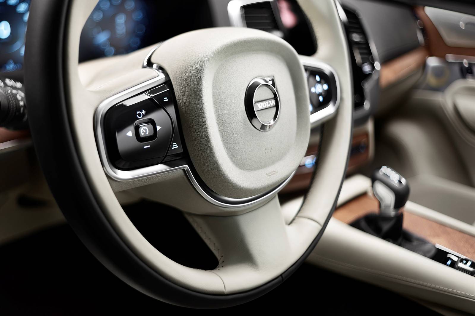 2018 Volvo Xc90 interior SWD