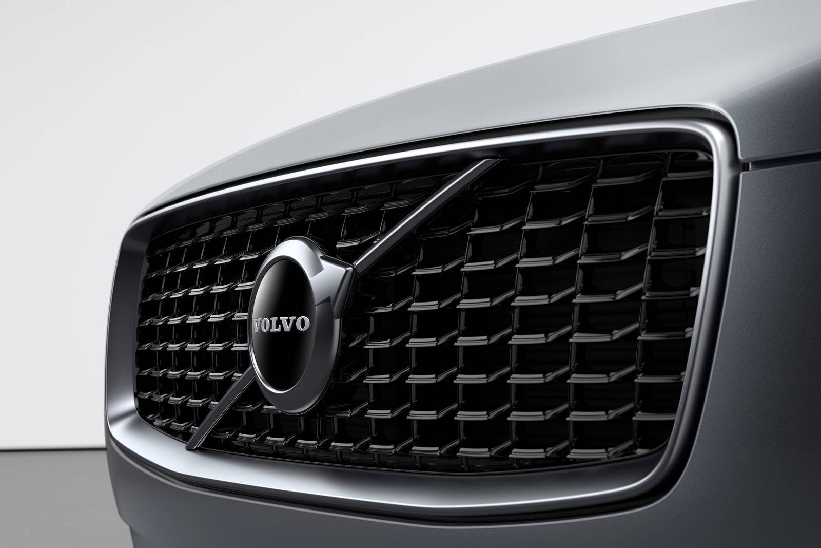 2020 Volvo XC90 front safety FBDG