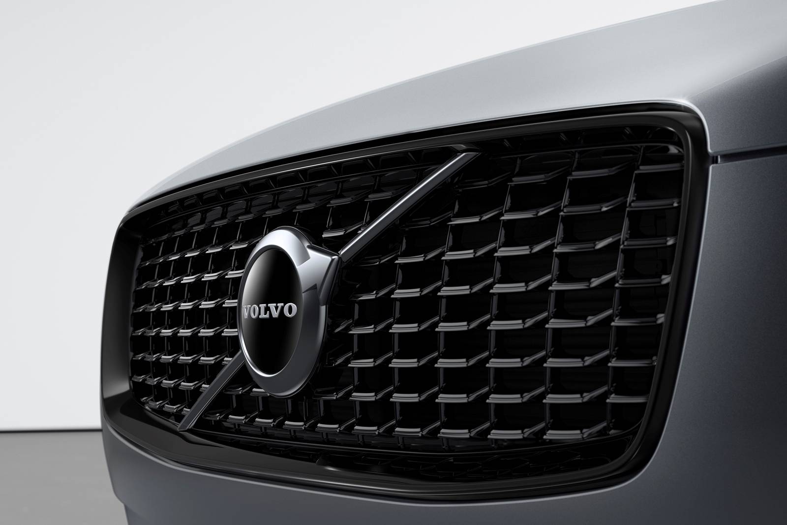 2021 Volvo XC90 front safety FBDG