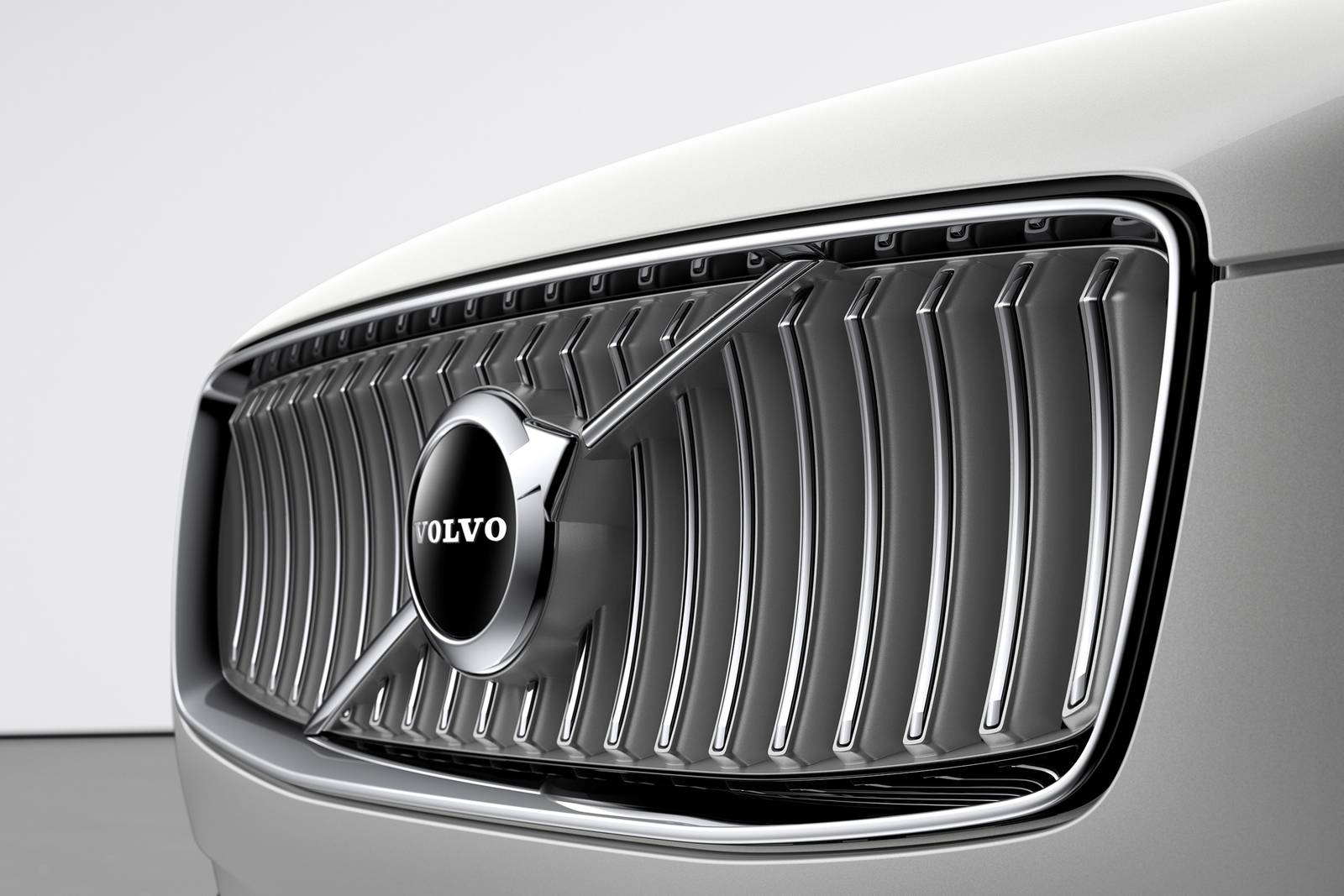2023 Volvo XC90 front safety FBDG